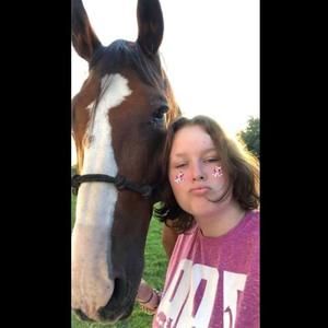 Meet your Posher, Belle